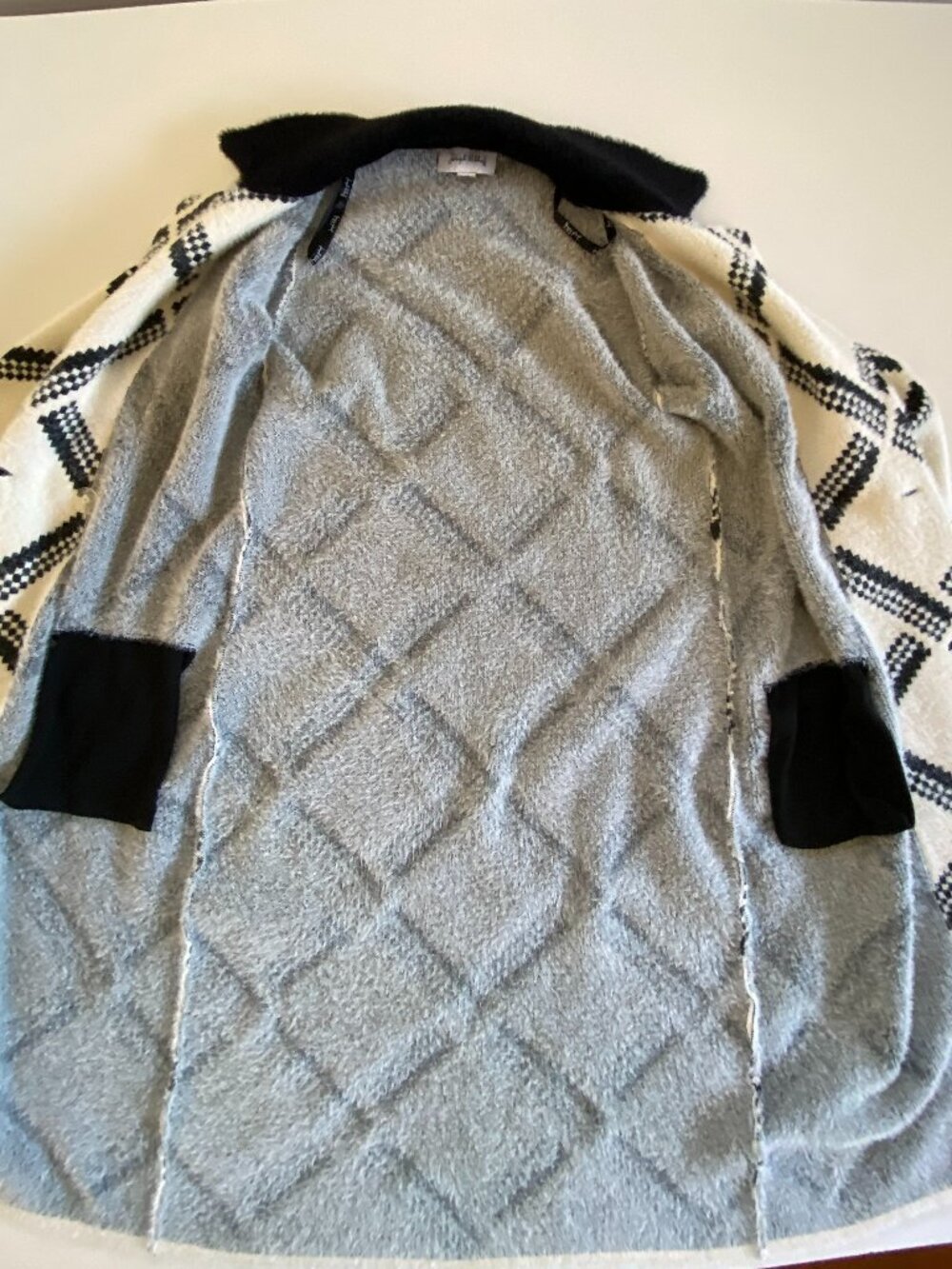 Joseph Ribkoff Windowpane Diamond Longline Coatigan Jacket Black Cream Sz Small - Picture 3 of 10